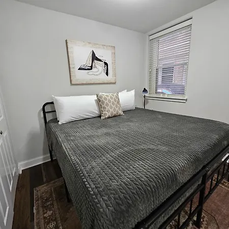 Cozy King Bed Stay At The Historic Inman - 201 Champaign Exterior foto